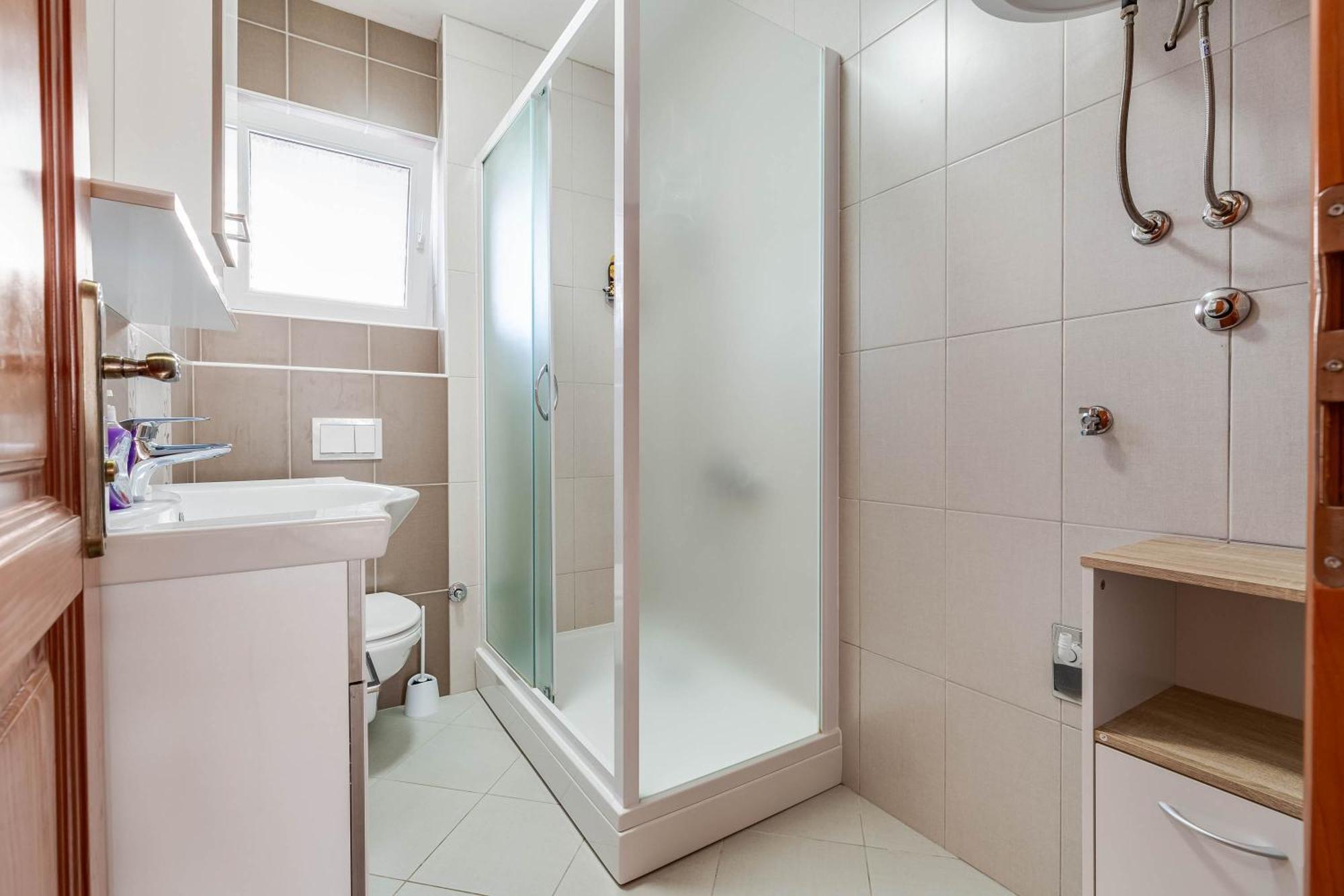 Apartmani Pocrnic Pakoštane Extérieur photo