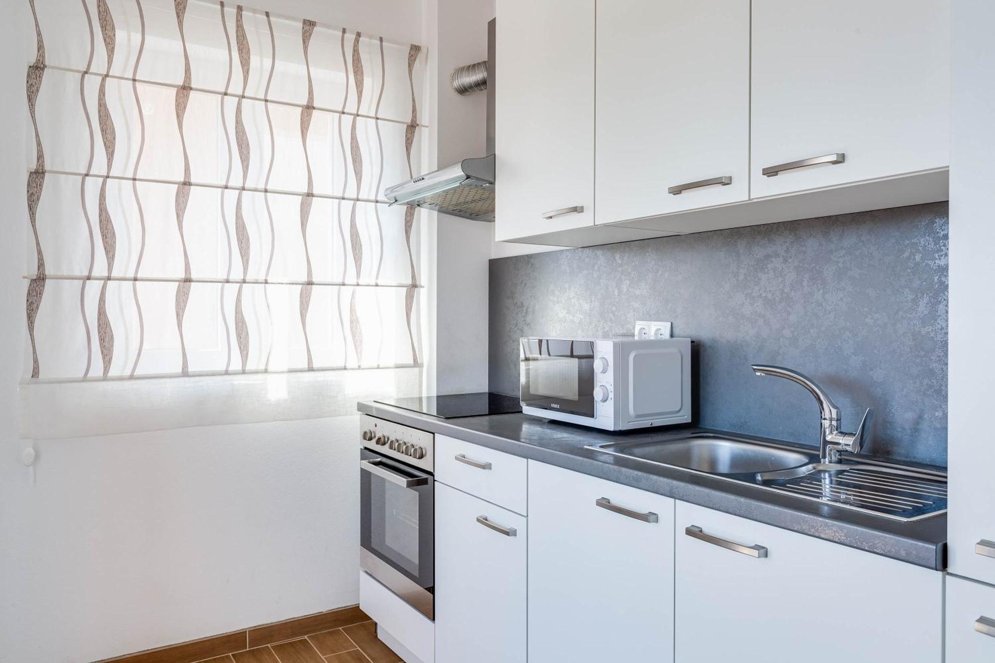 Apartmani Pocrnic Pakoštane Extérieur photo